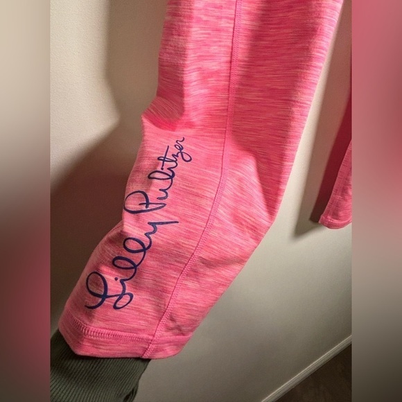 🐦⬛Host Pick🐦⬛Lilly Pulitzer-Luxletic 21-Inch Weekender High Rise CropLegging - Picture 3 of 6
